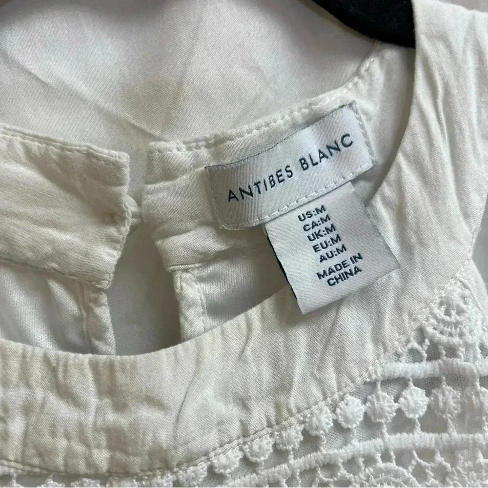 Antibes Blanc Women’s Size M White Sleeveless lace Blouse